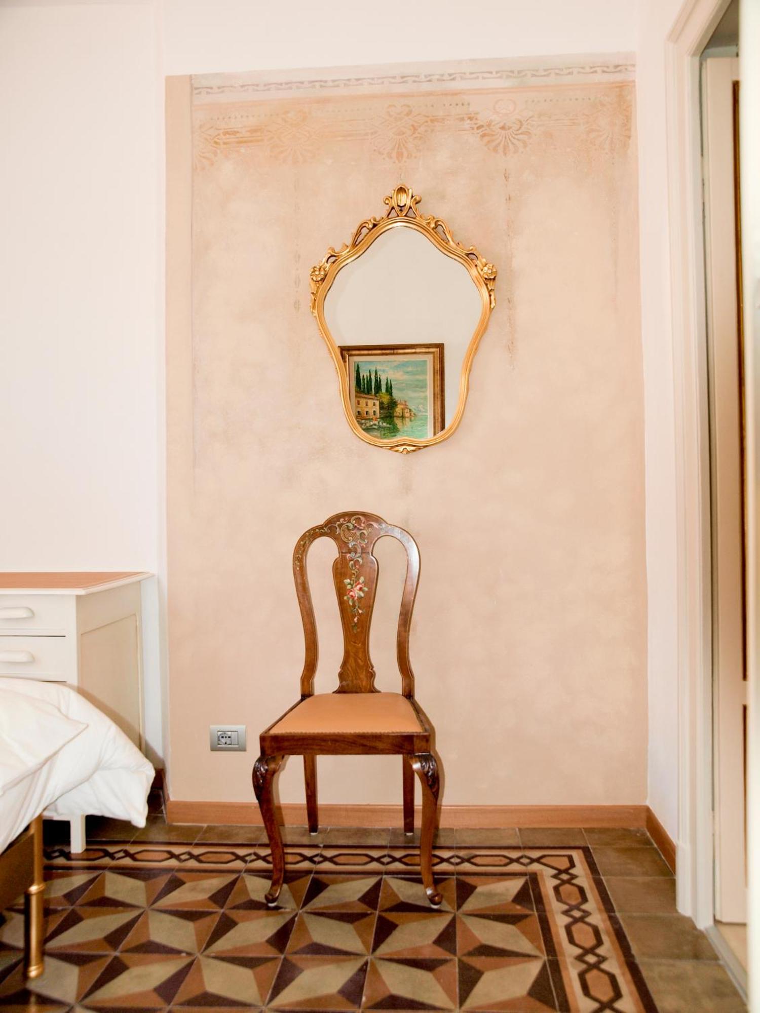 بروناتي B&B Il Balcone Sul Lago الغرفة الصورة